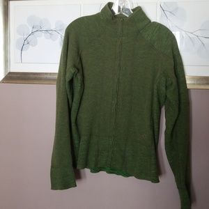 Mountain Hard Wear sweater